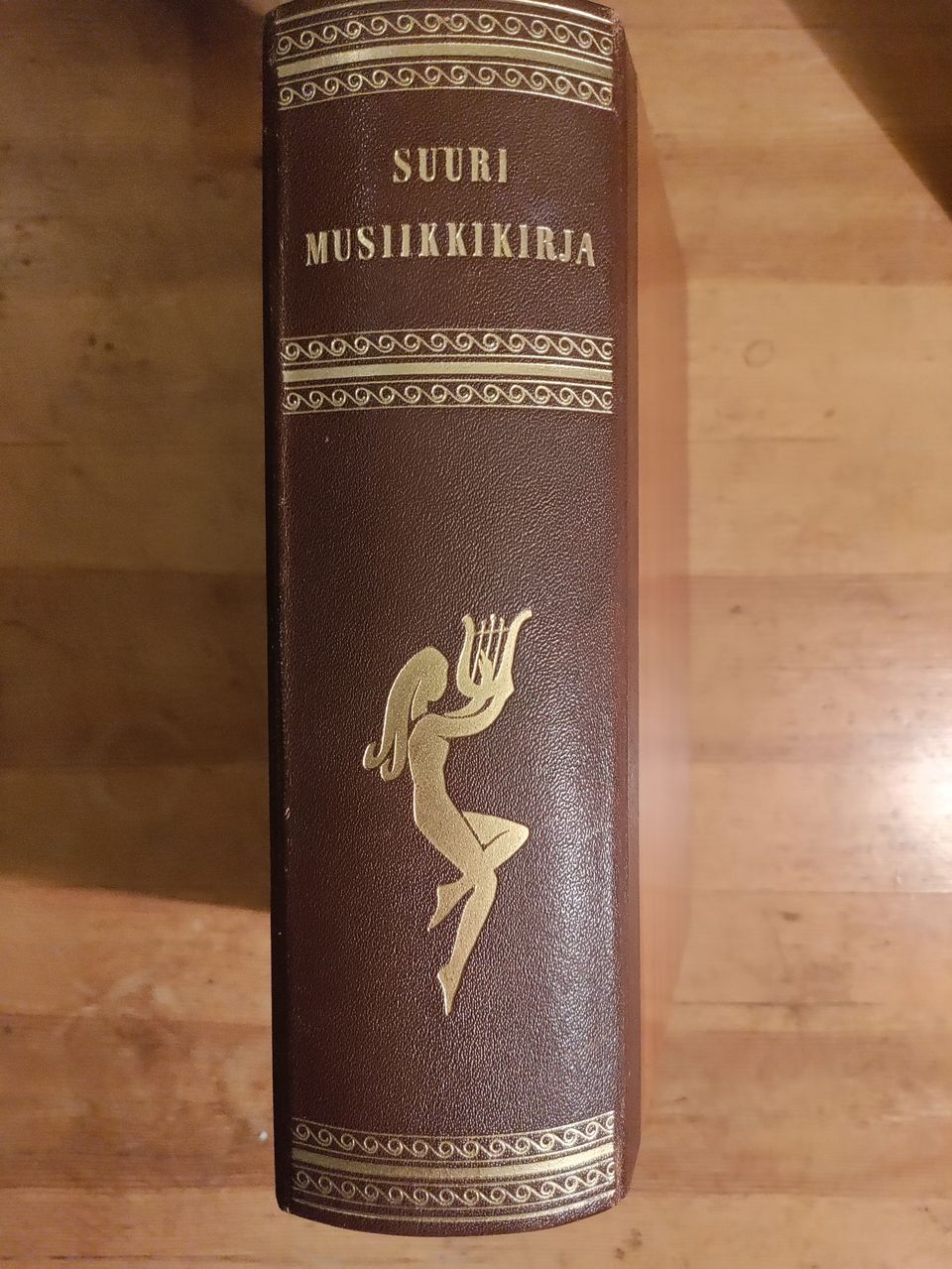 Suuri musiikkikirja