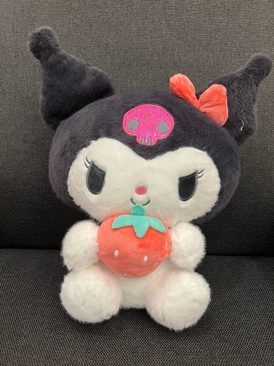 Uusi! Hello kitty  Pehmolelut Kuromi 30cm.