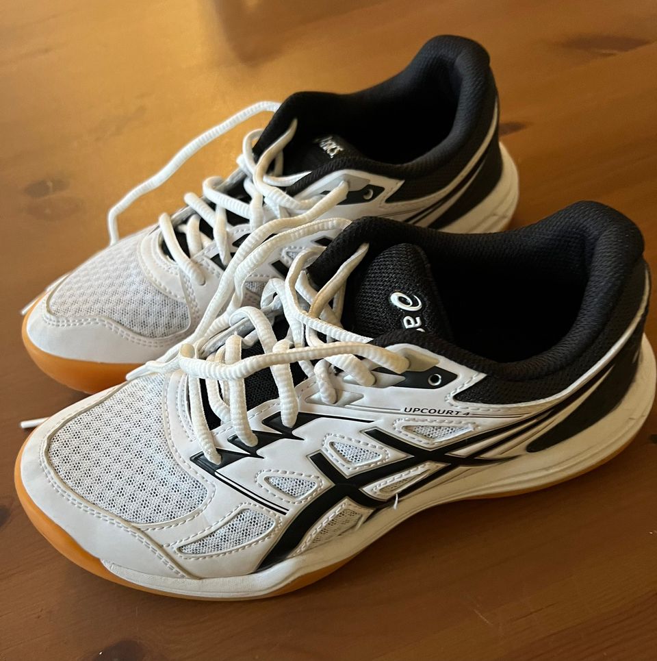 Asics lenkkarit 37,5