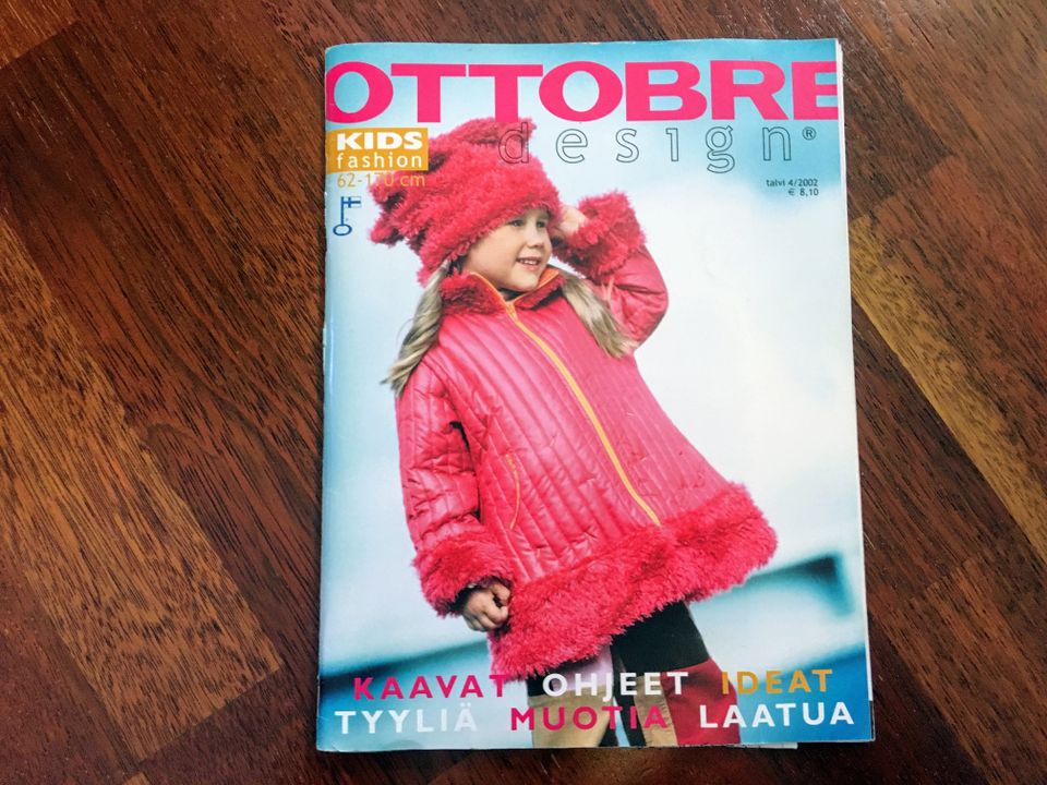 Käsityölehti Ottobre Kids 4/2002 : Koot 62-170 cm (+ C36-44)