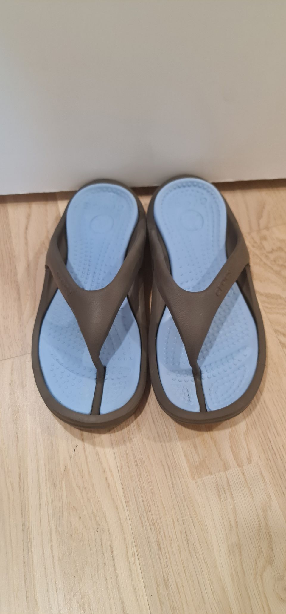 Crocks varvastossut flipflops 43