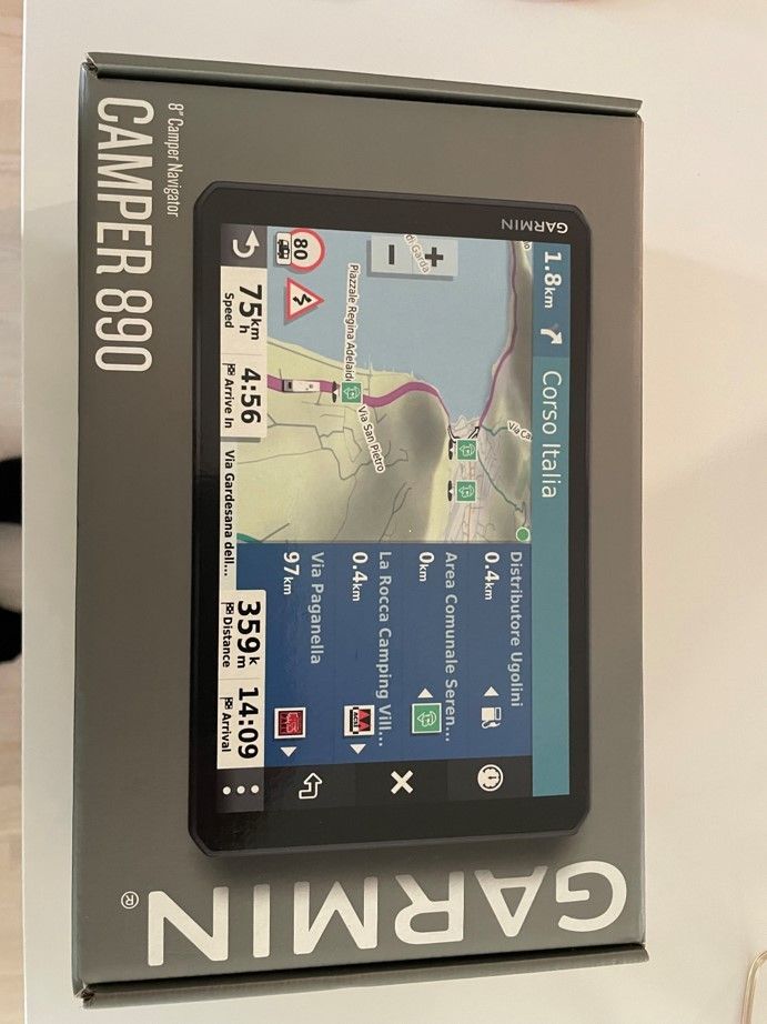 Navigaattori Garmin Camper 890