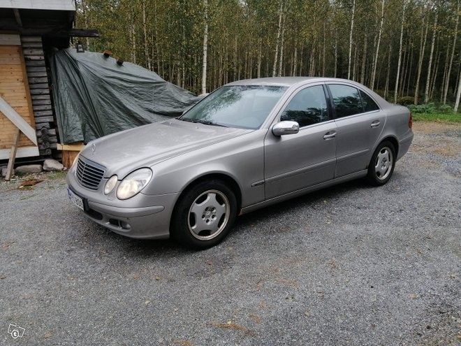 Mercedes-Benz E 200cdi varaosina