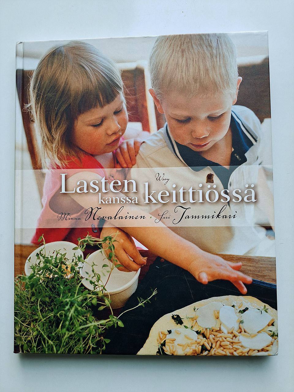 Lasten kanssa keittiössä, wsoy