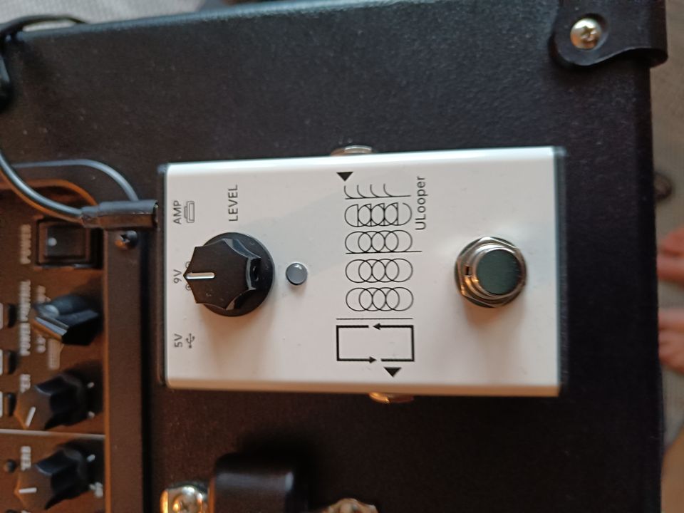 Xsonic ULooper pedaali