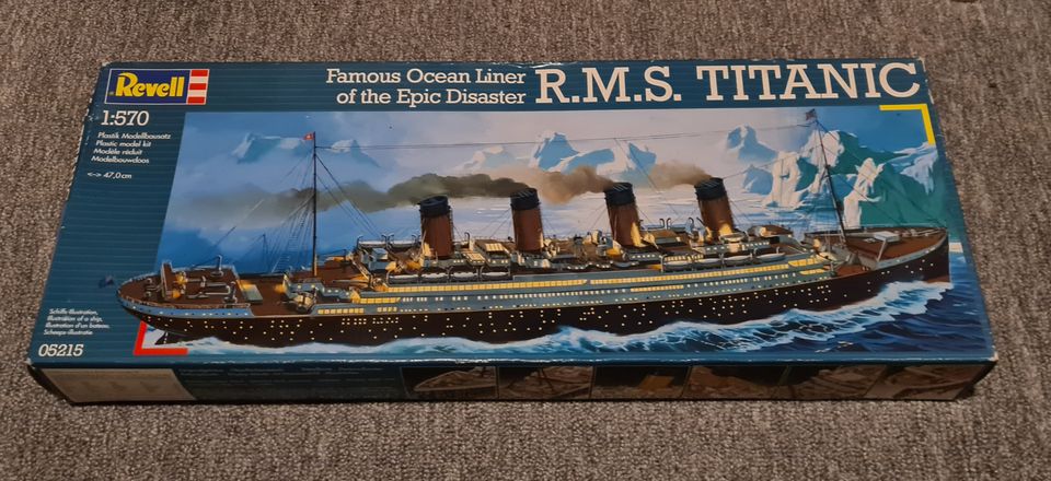 Revell (05215) - R.M.S. Titanic 1:570