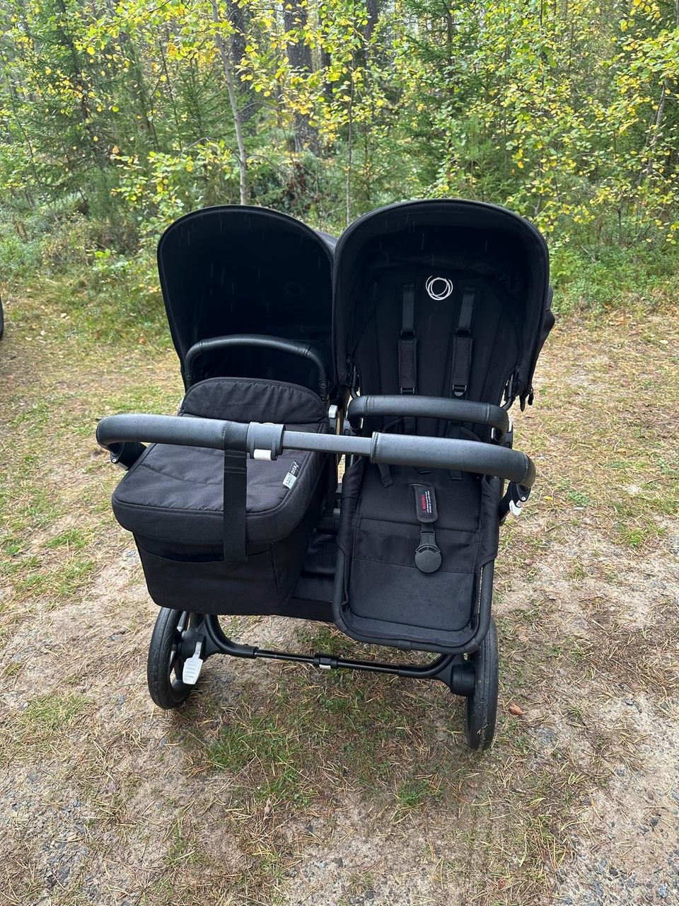 Hyväkuntoiset Bugaboo donkey duo 3 rattaat