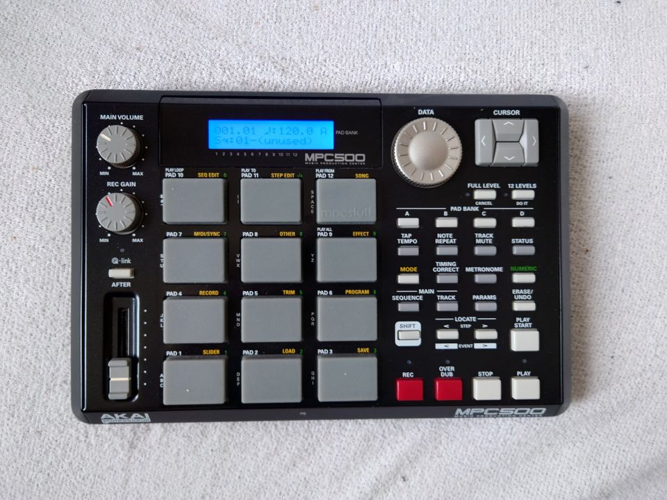 AKAI MPC 500