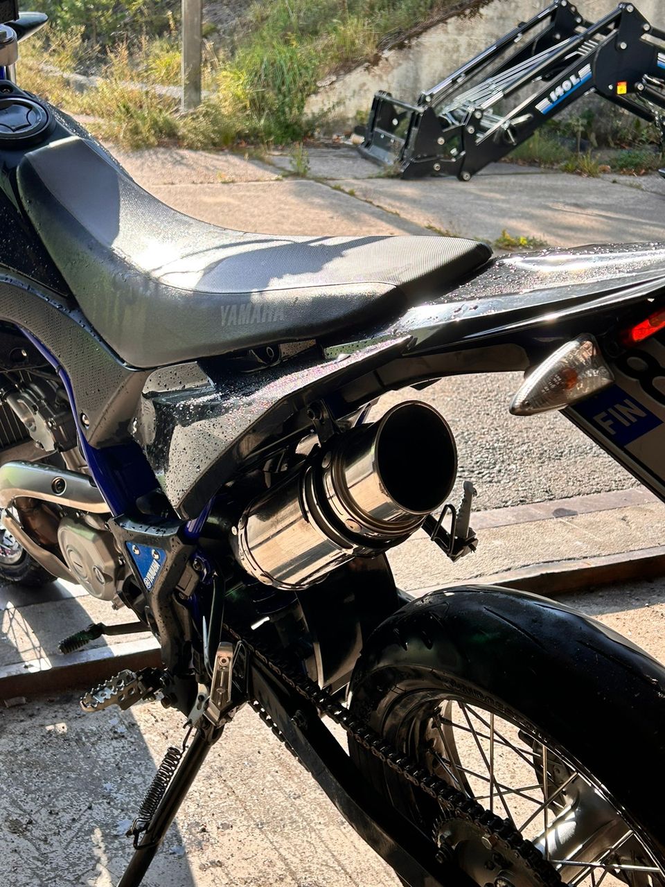 Yamaha WR125 Äänenvaimennin