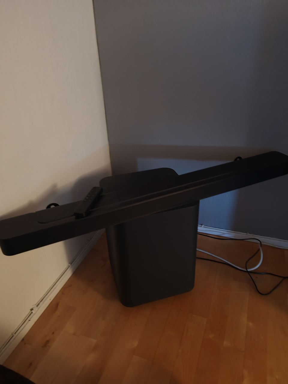 Myydään JBL Bar 500 Soundbar