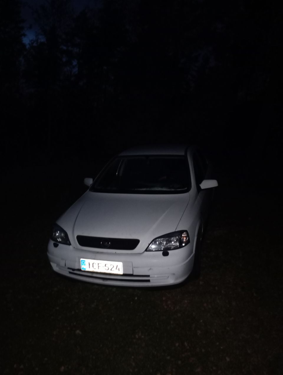 Opel Astra G 1.6 16v -01 purkuauto osina