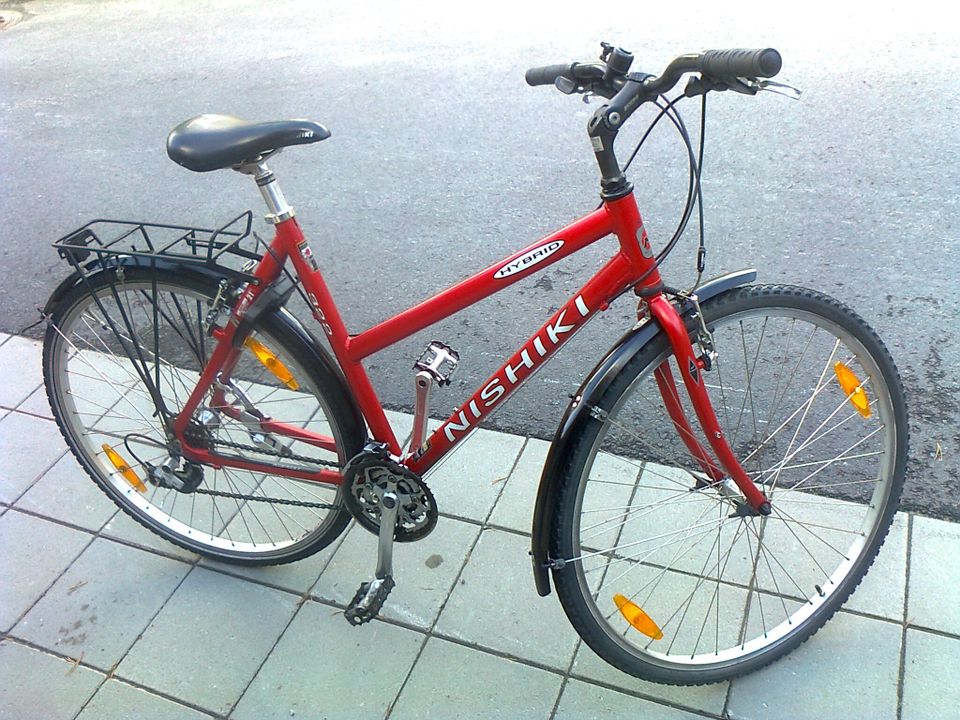 naisten nishiki hybrid 21v 28