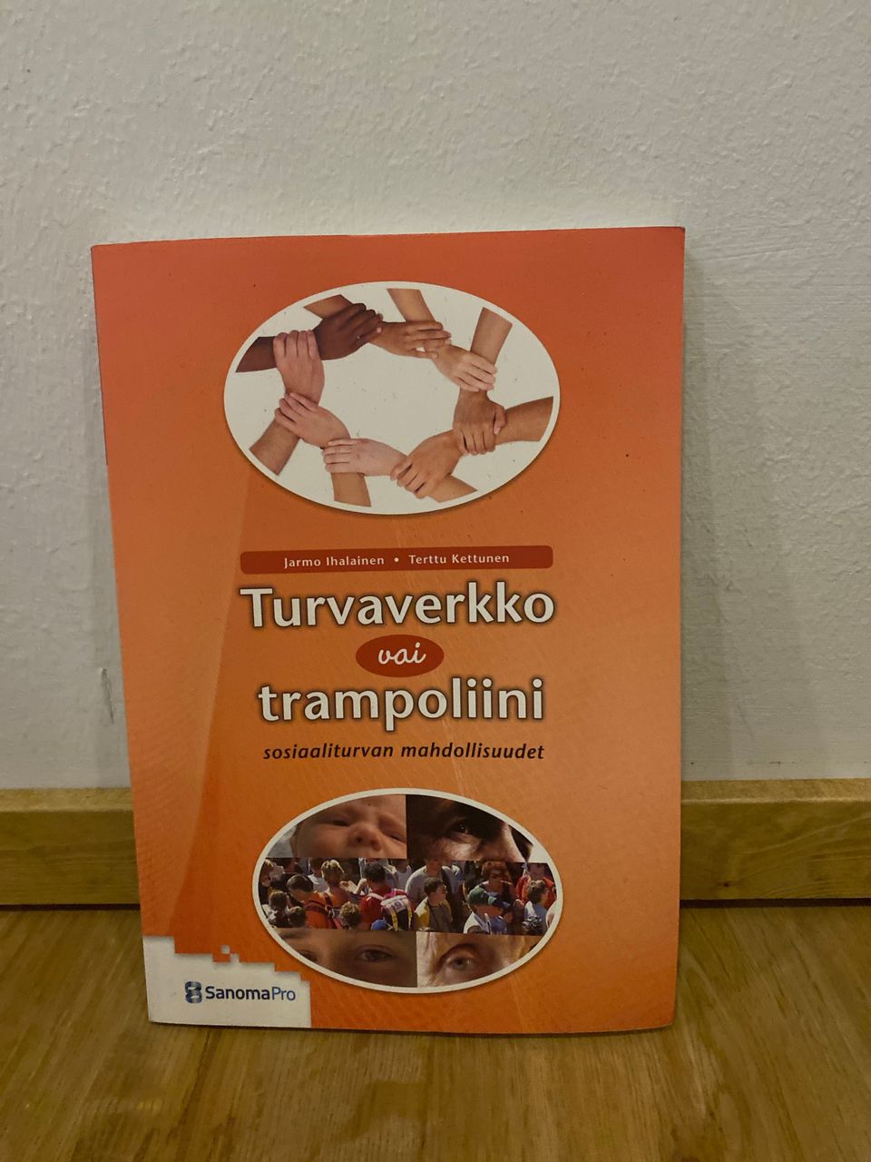 Turvaverkko vai trampoliini