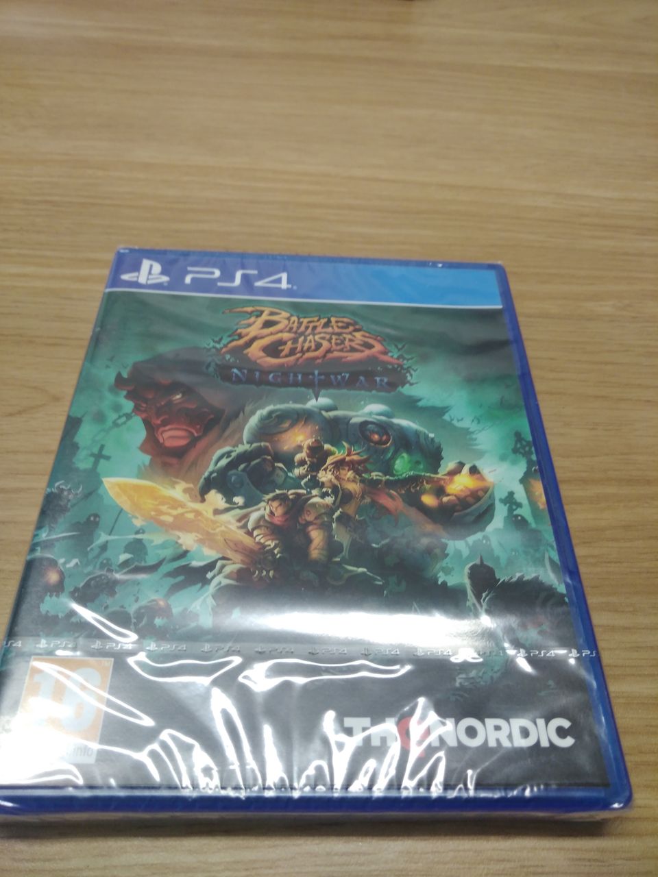 BATTLE CHASERS   PS4  **UUSI MUOVEISSA**