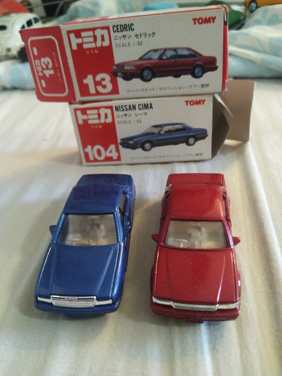 Tomica Nissan Cedric ja Cima