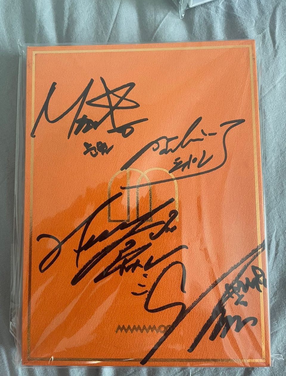 Mamamoo Melting Signed Album