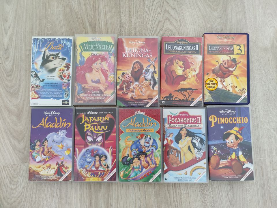 Lasten VHS elokuvia