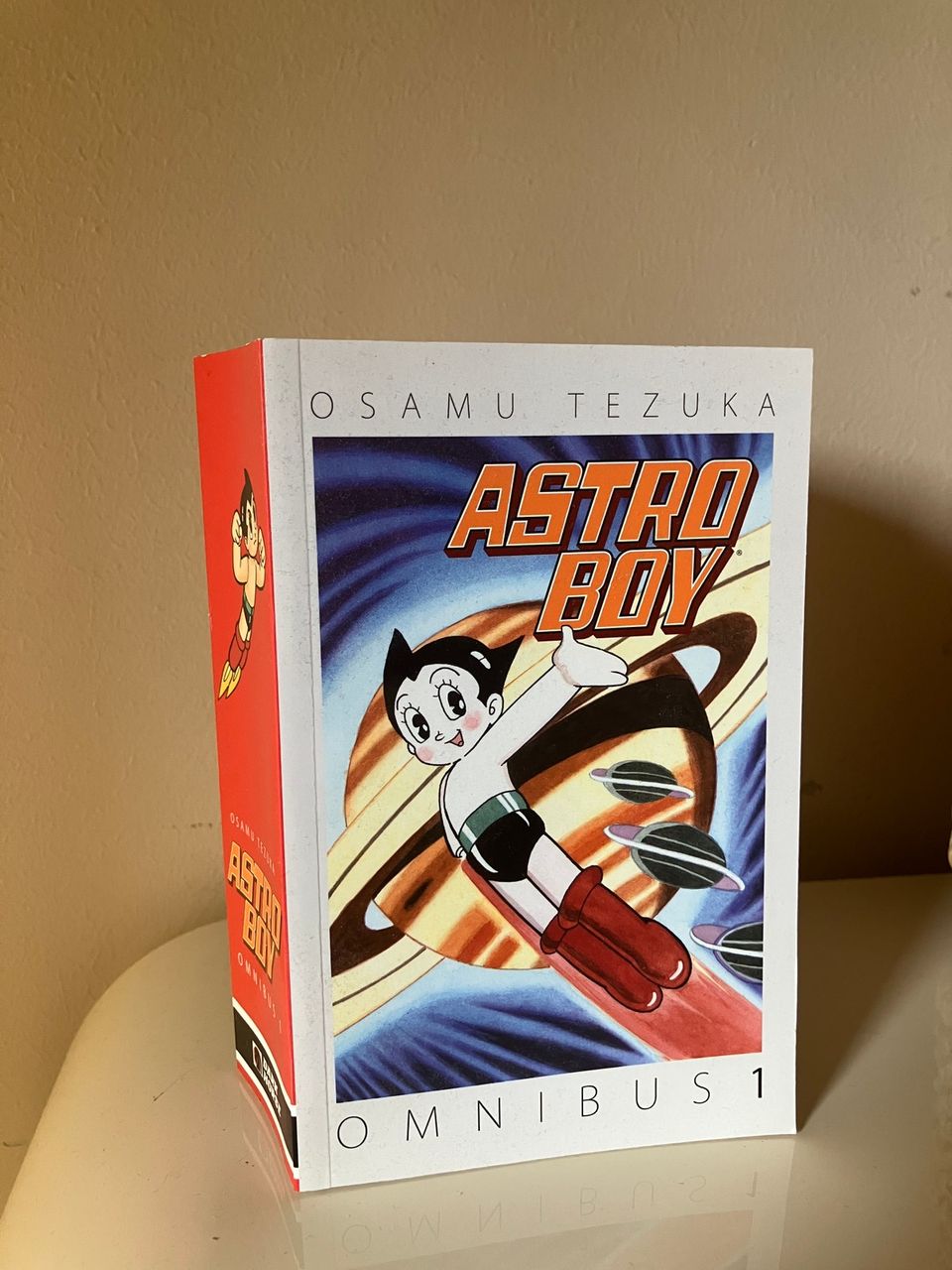 Astro Boy Omnibus 1