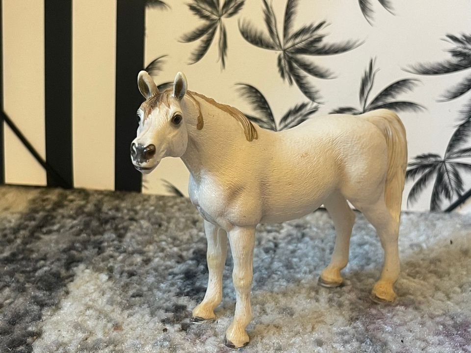 Schleich hevosia