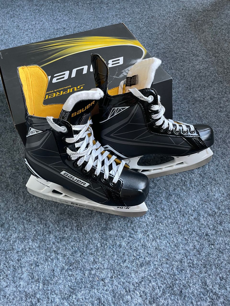 Bauer Supreme S150 hokkarit koko 38.5