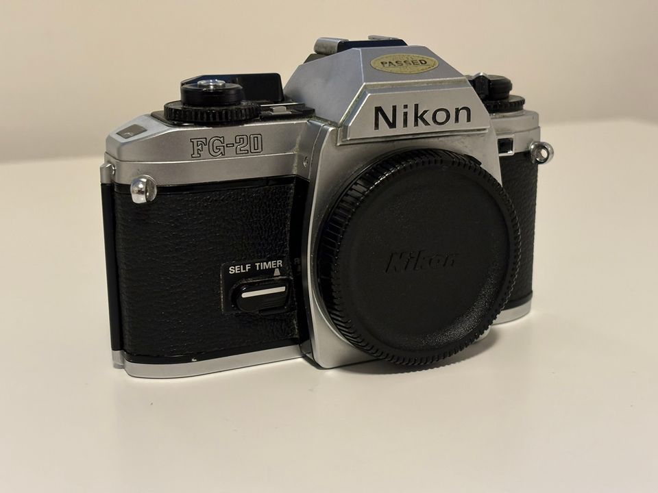 Nikon FG-20