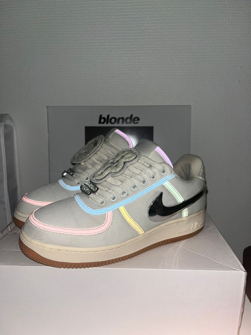 Travis Scott Nike Air Force 1 Sail