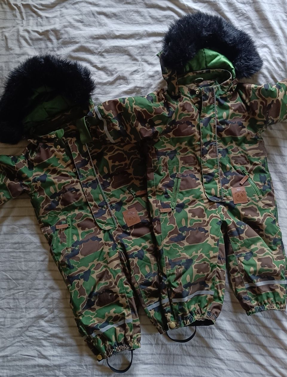 Mini rodini kebnekaise camo haalarit