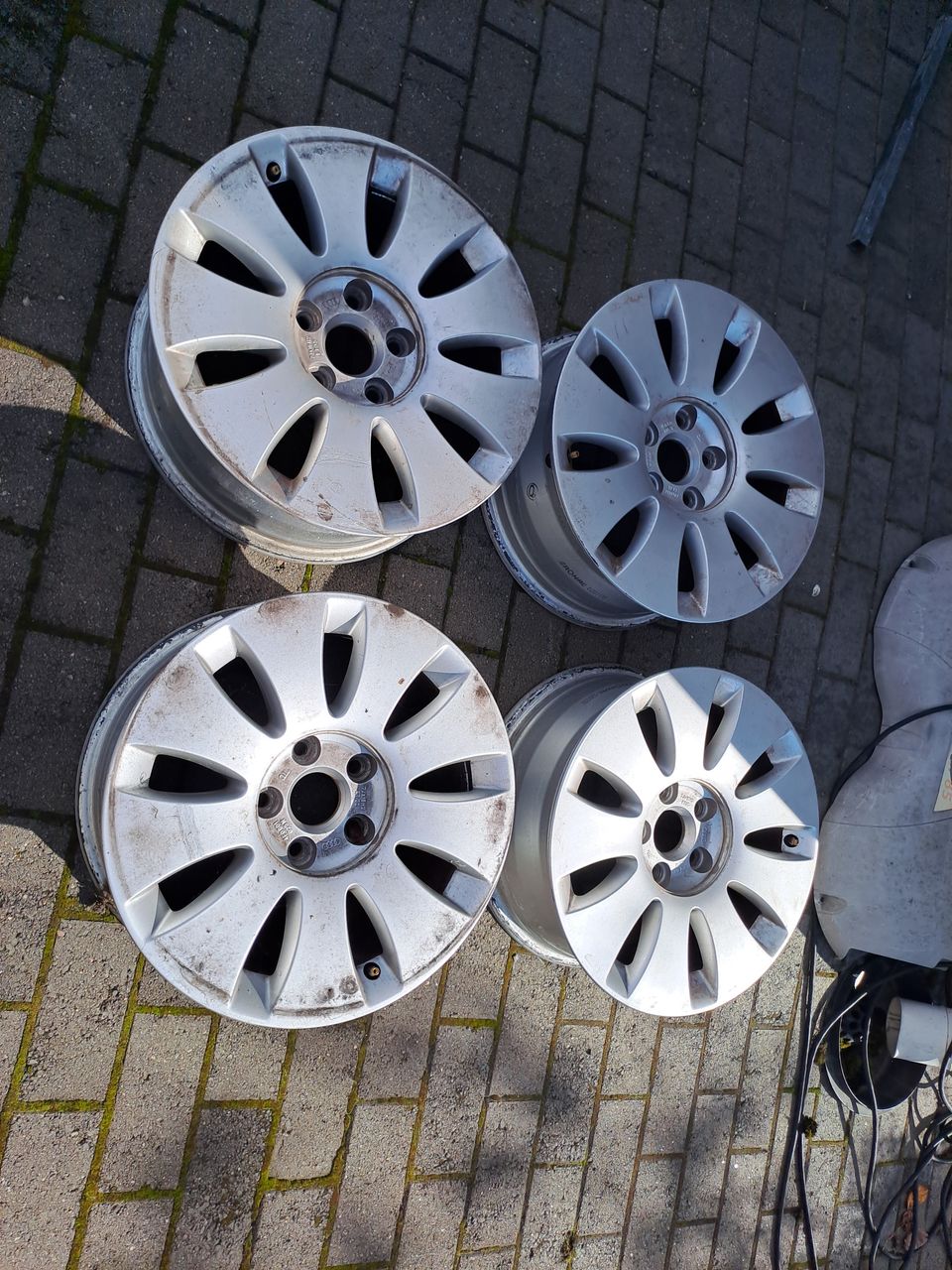 Audi alumiinivanteet 5x112, 57,1 ,16"