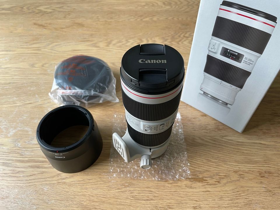 Canon EF 70-200mm f/4L IS II USM lens