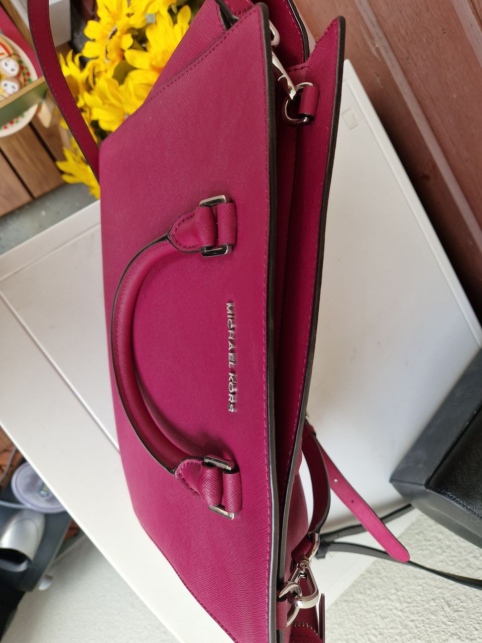 Michael Kors Selma crossbody, medium, uudenveroinen