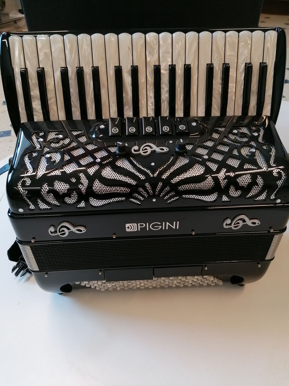 Pigini preludia 3.äänikerta Piano harmonikka