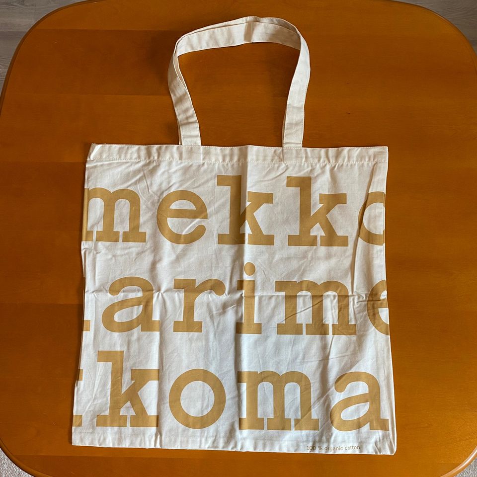 Marimekko uusi logokassi kulta