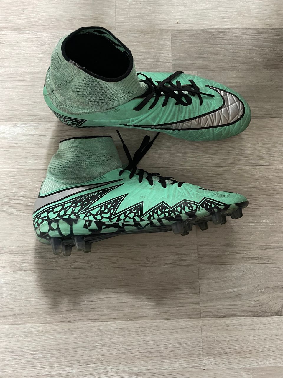 Nike Hypervenom nappulat koko 38,5