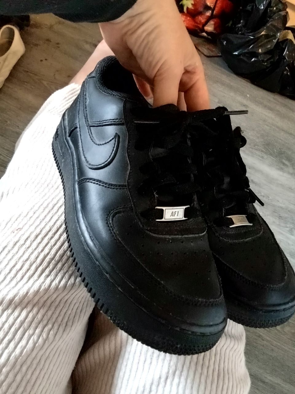 Air forces mustat