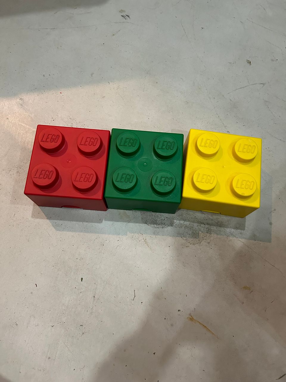 Lego laatikot