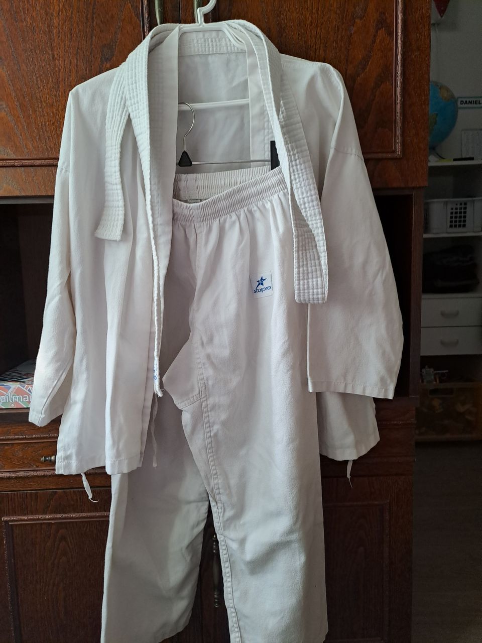 Taekwondo/ karate puku, koko 150cm