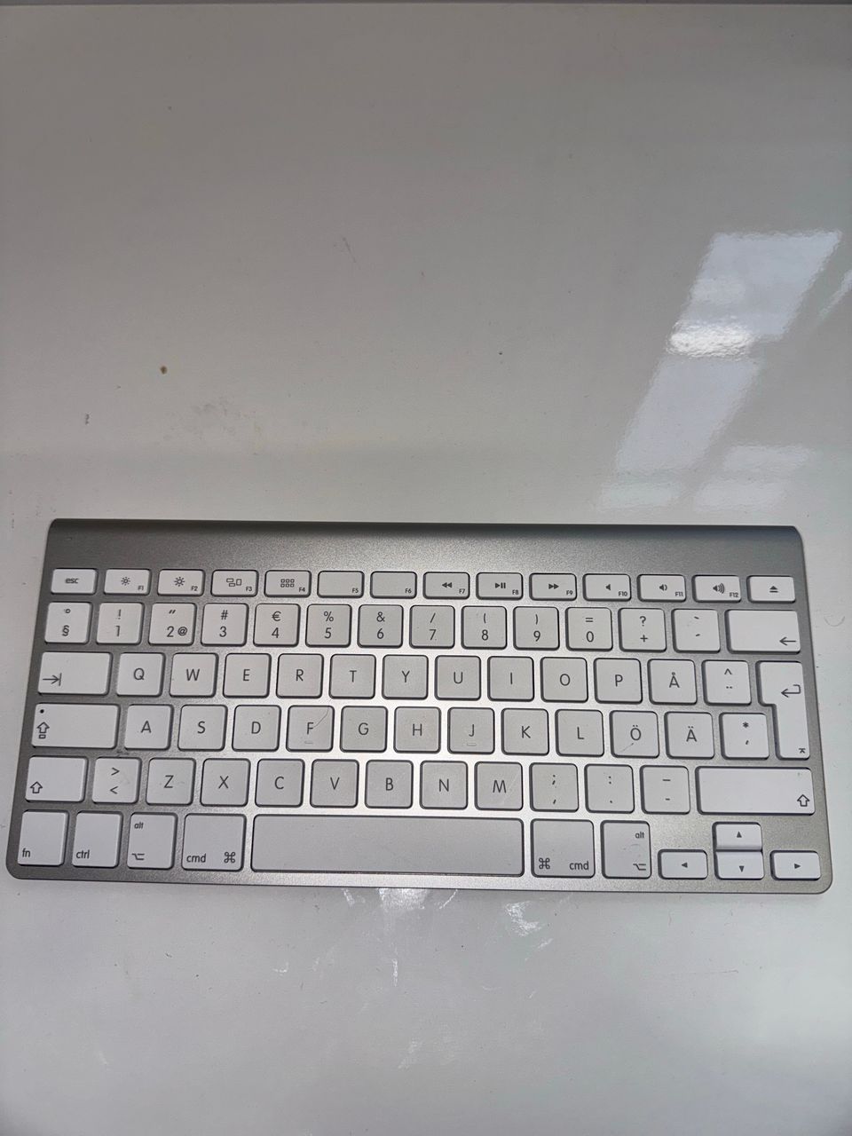 Apple Magic Keyboard -näppäimistö (A1314)