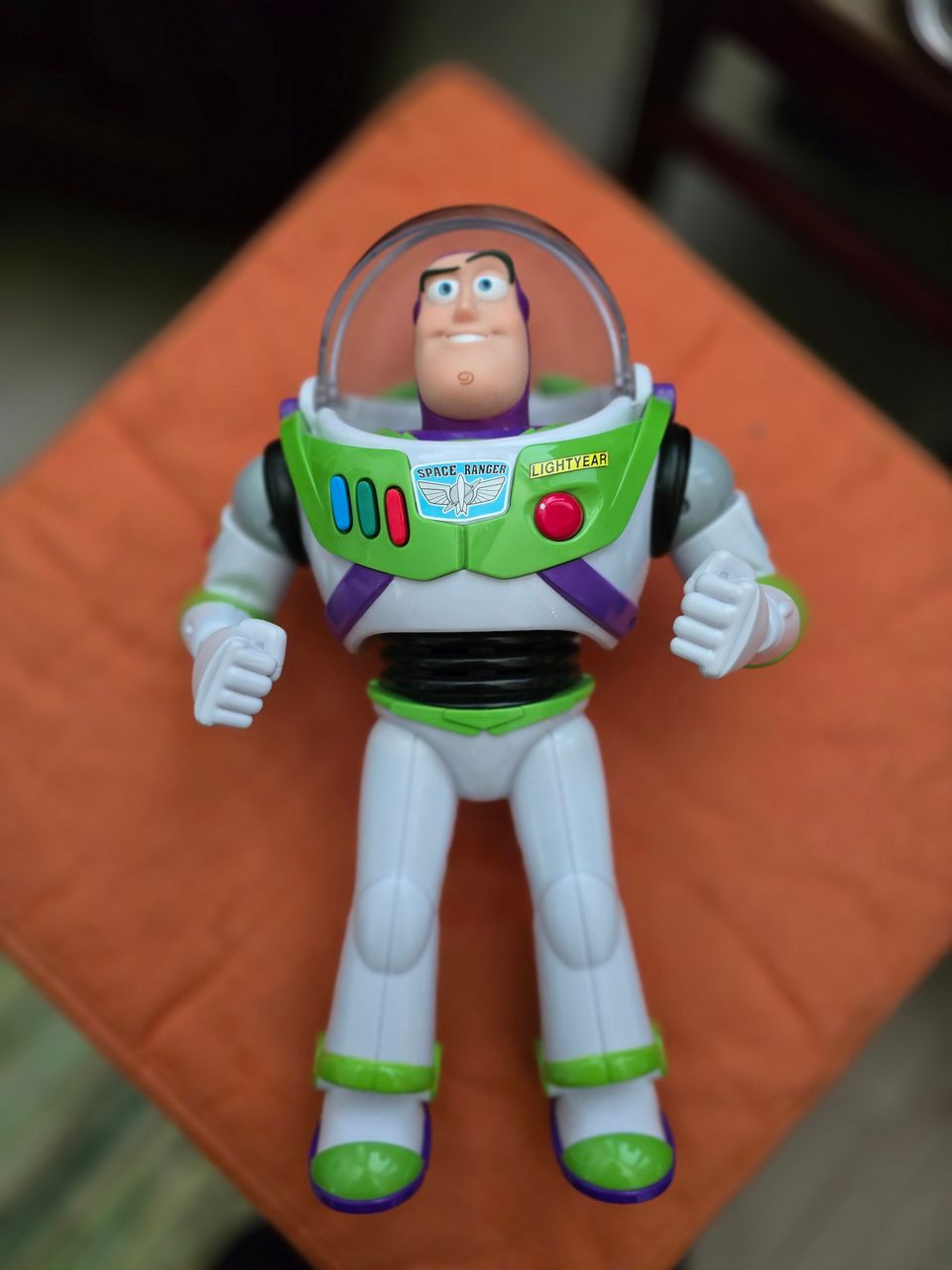 Iso ToyStory lelu