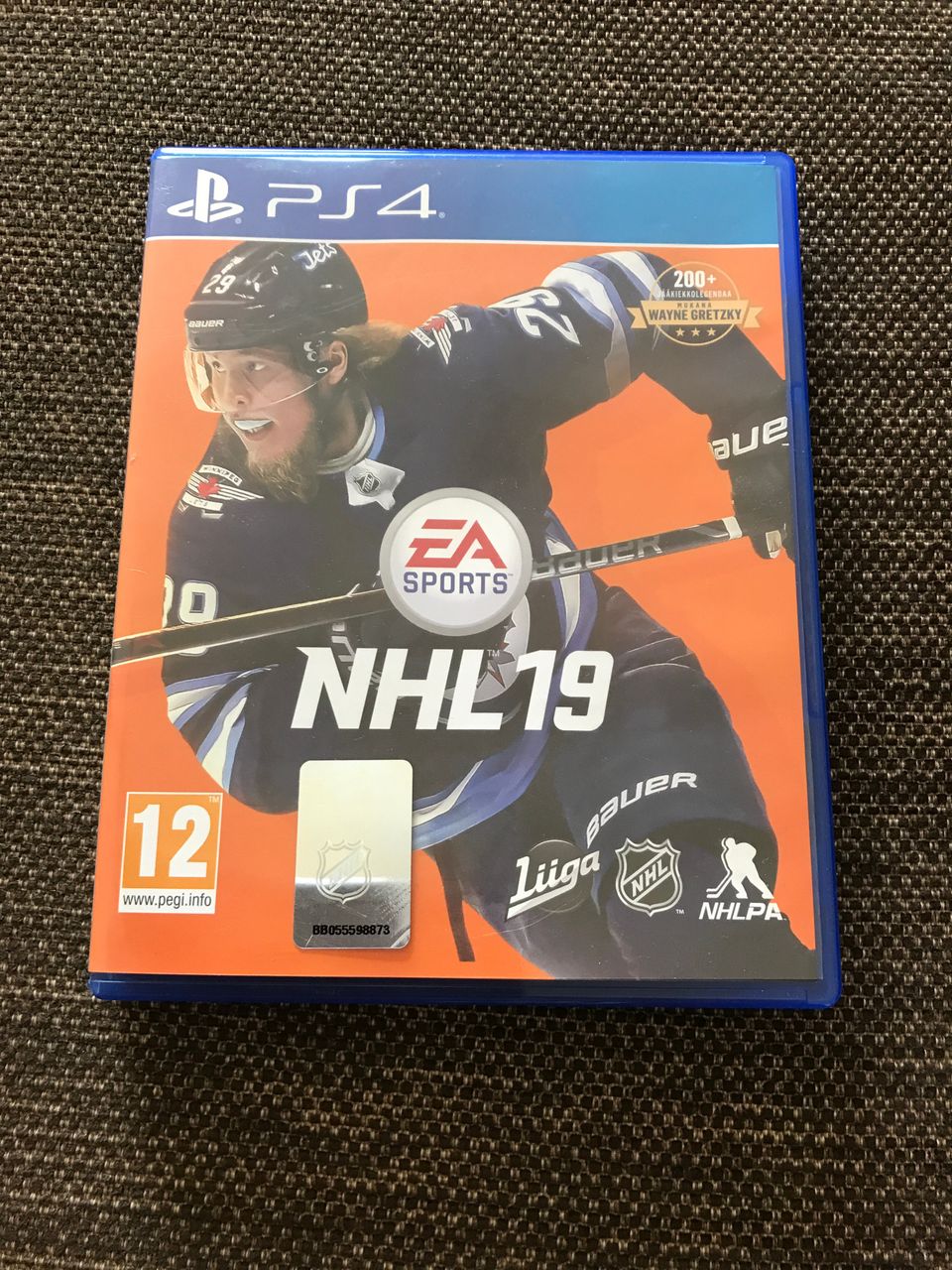 PS4 peli NHL 19