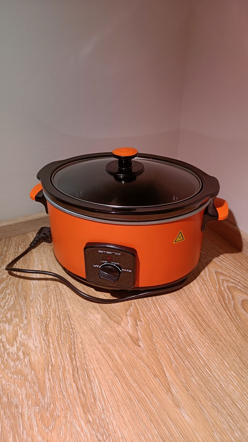 Emerio haudutuspata/slowcooker