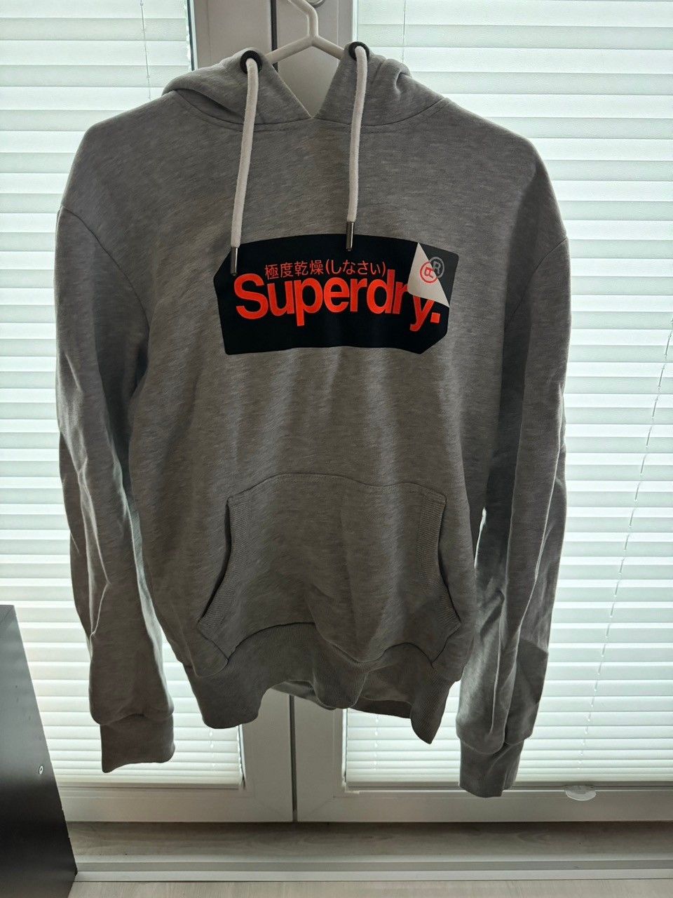 Superdry Huppari 30€