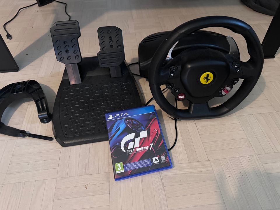 Thrustmaster T80 Ferrari 488 GTB -rattiohjain, PS4 / PS5 / PC