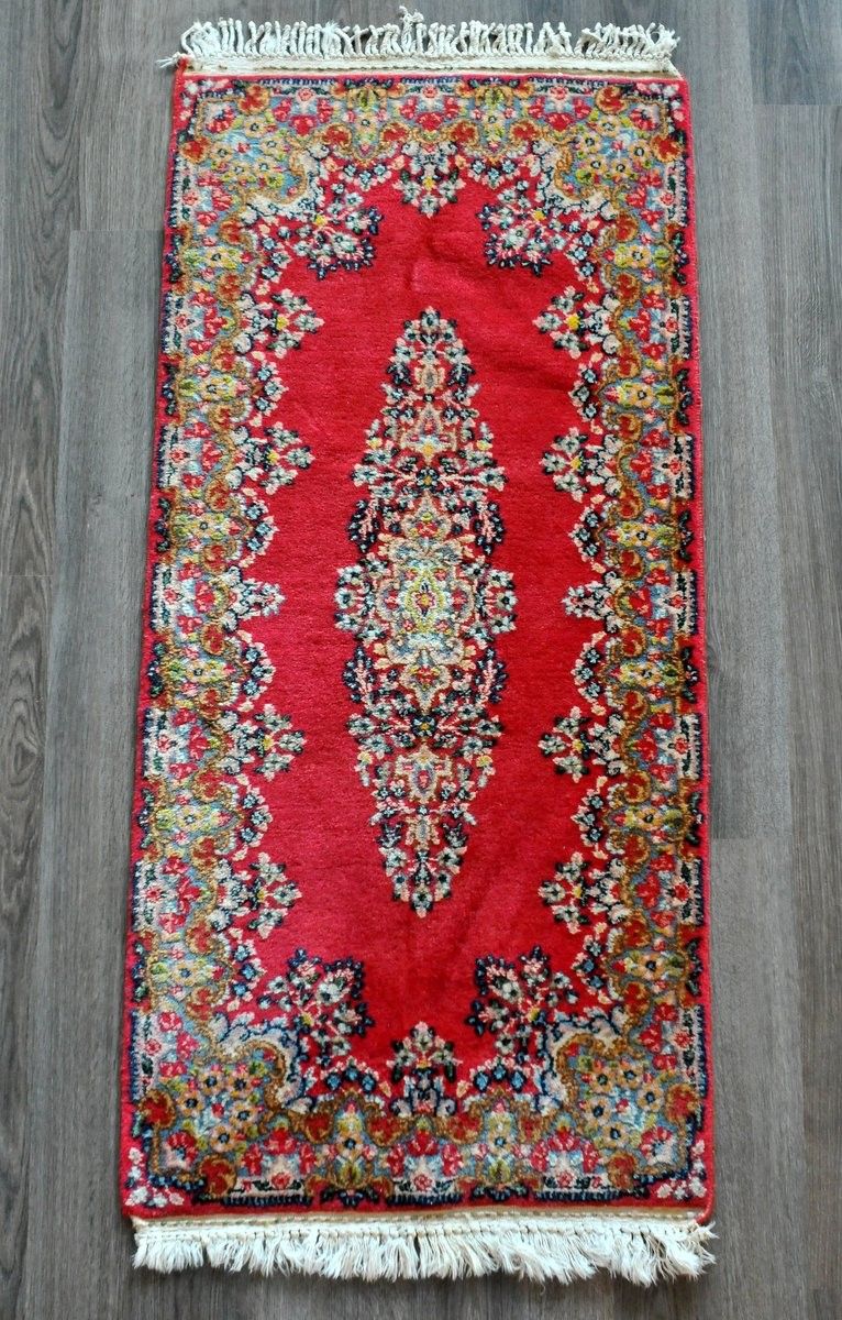 Käsinsolmittu villamatto 129 x 59 cm Kerman, Iran