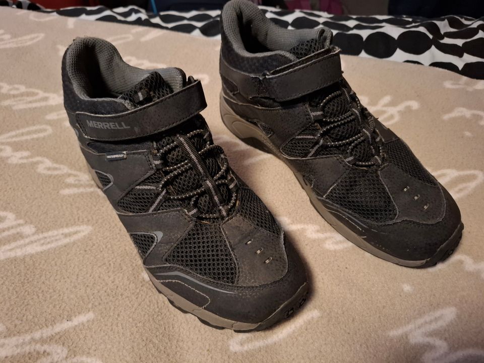 Merrell goretex  vaelluskengät koko 38