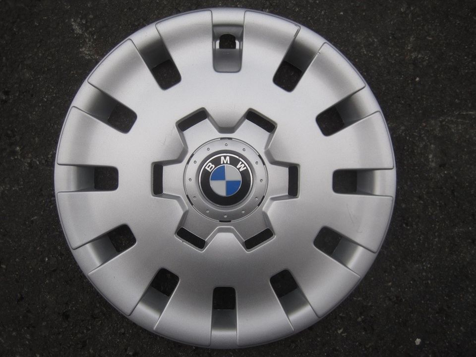 BMW alkuperäiset pölykapselit 15" 4kpl