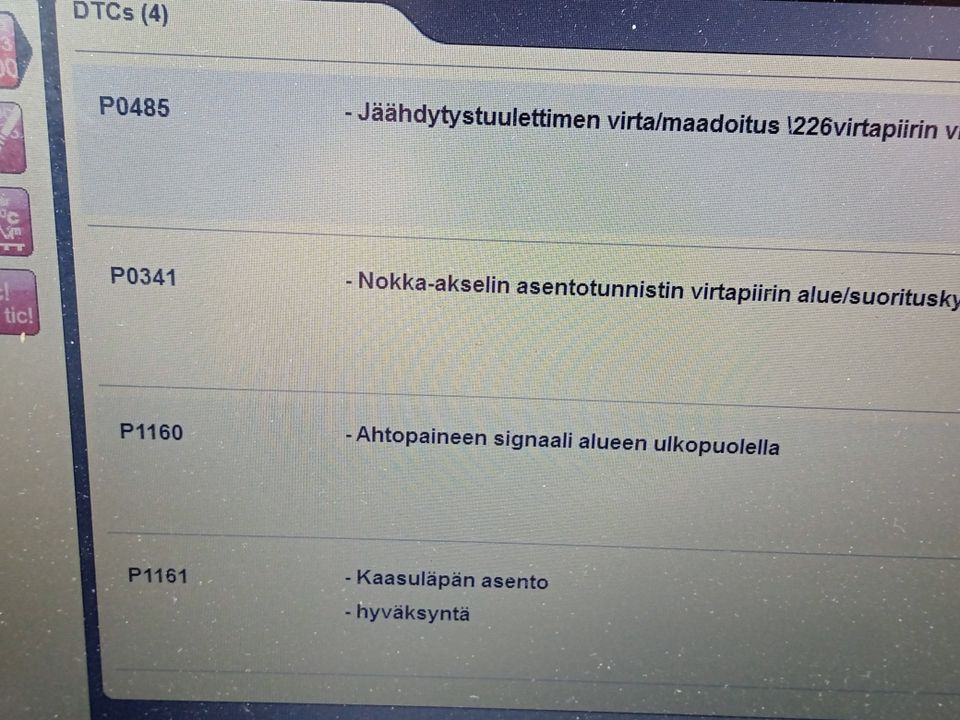 Luetaan vikakoodit kaikki järjestelmät