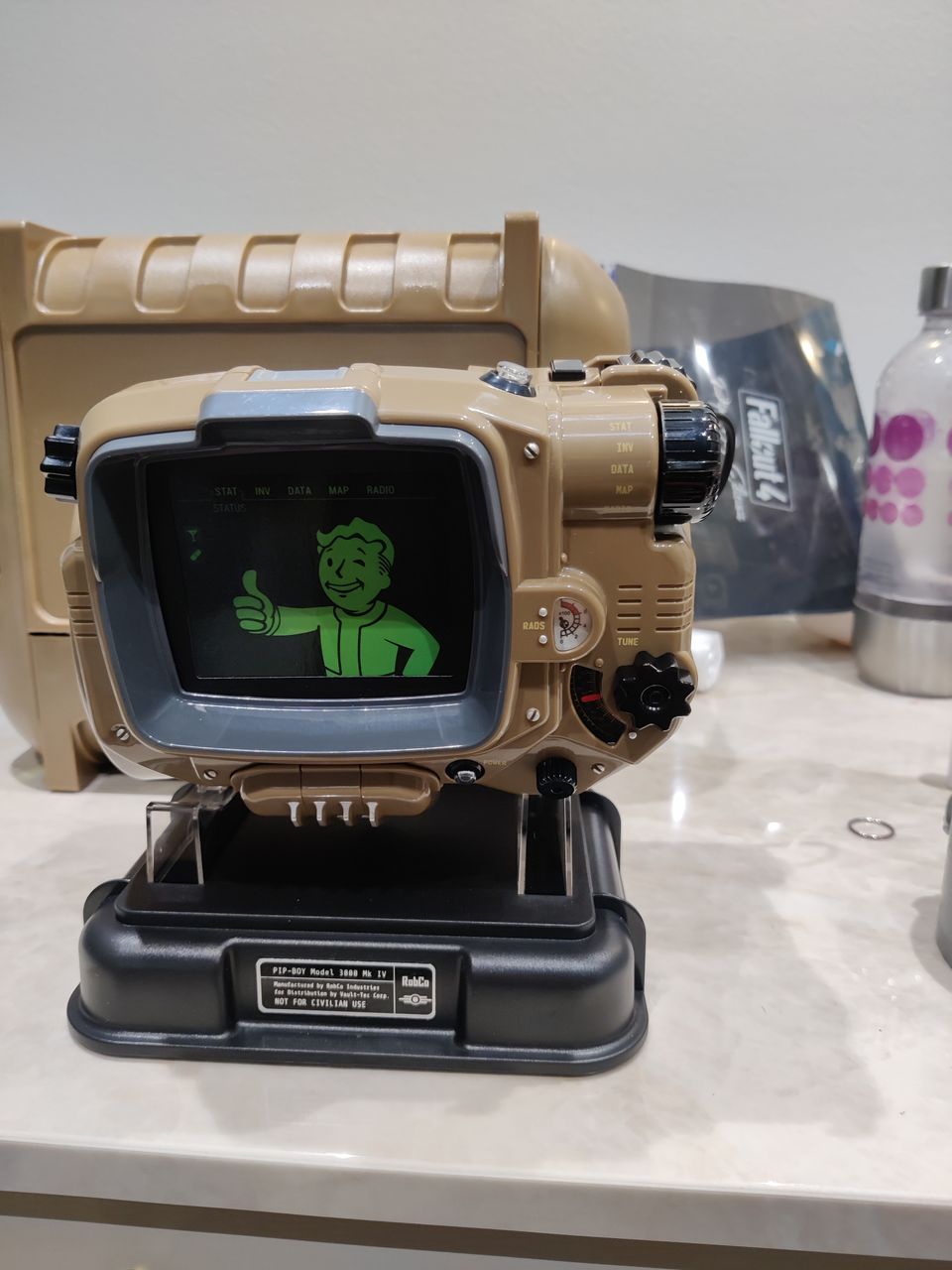 Fallout 4 Pip-Boy