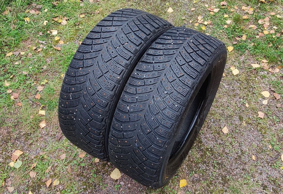 215/55R16 Michelin X-Ice North 4, 2 kpl