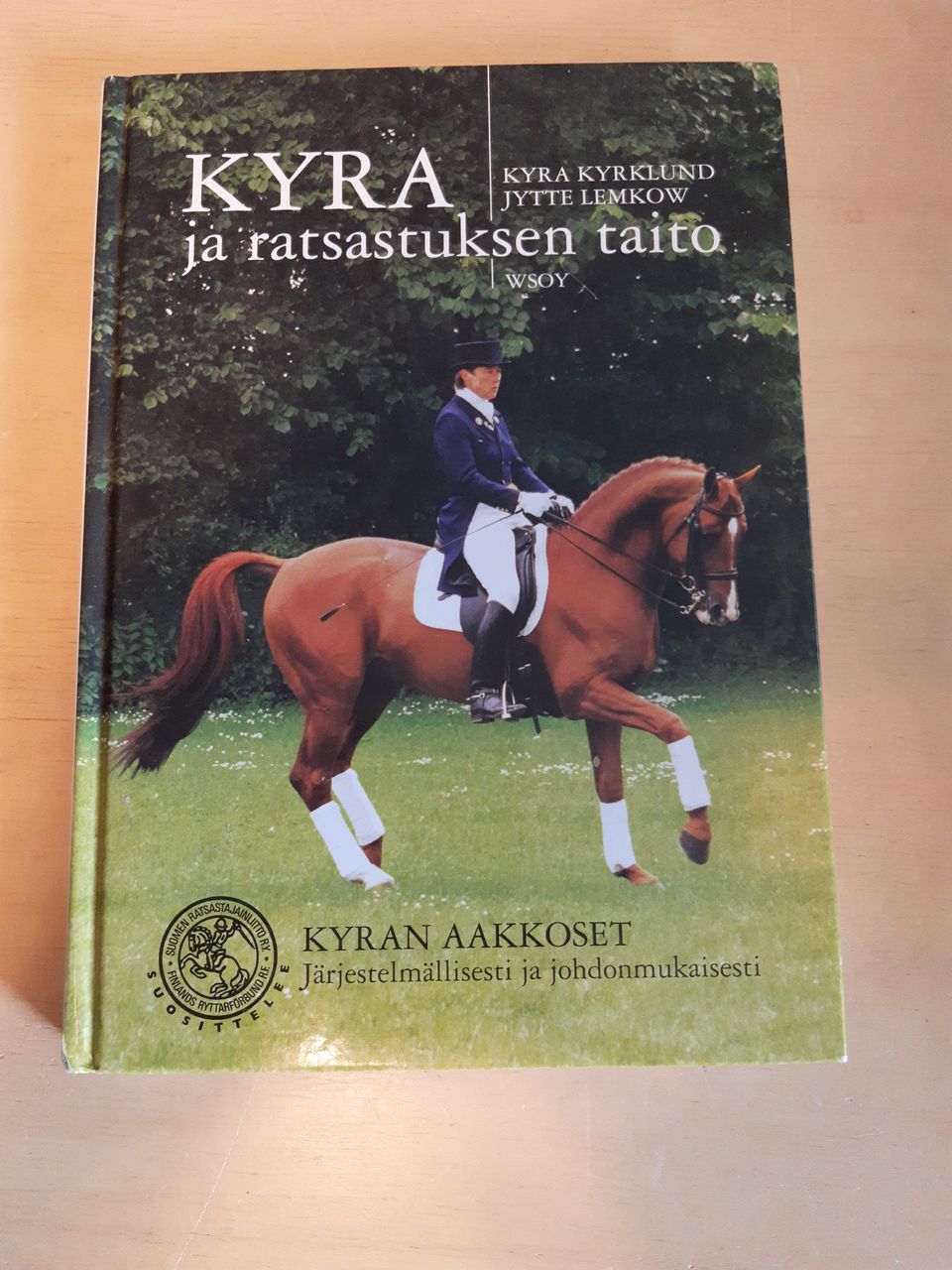 Kyra ja ratsastuksen taito