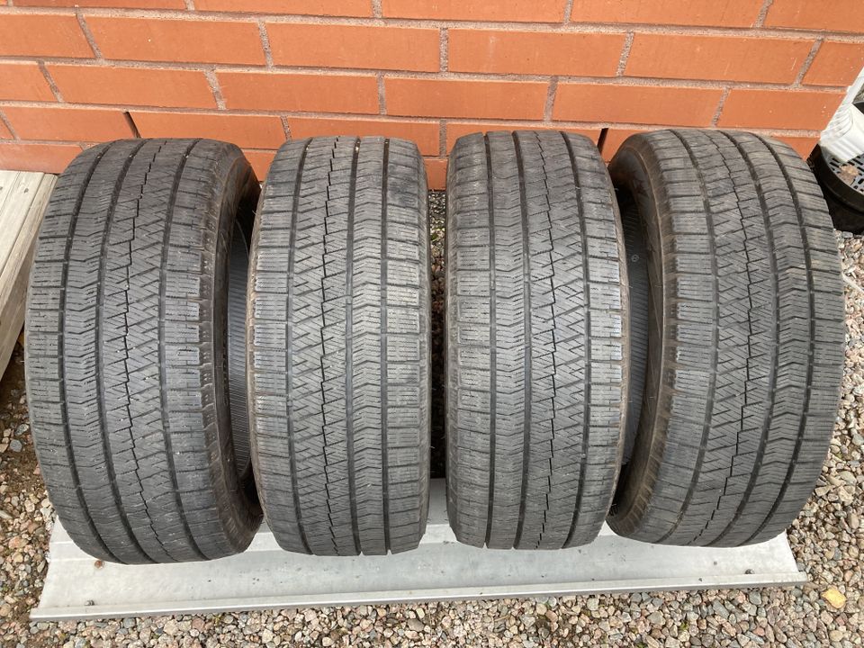 205/55R16 Kitkarenkaat